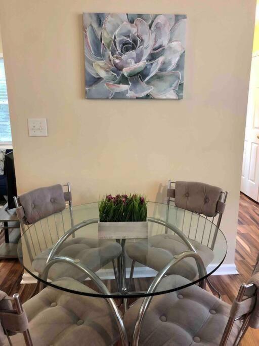 Welcomingtownhome - King Bed - Long Term Stays - Unc Chapel Hill Zewnętrze zdjęcie